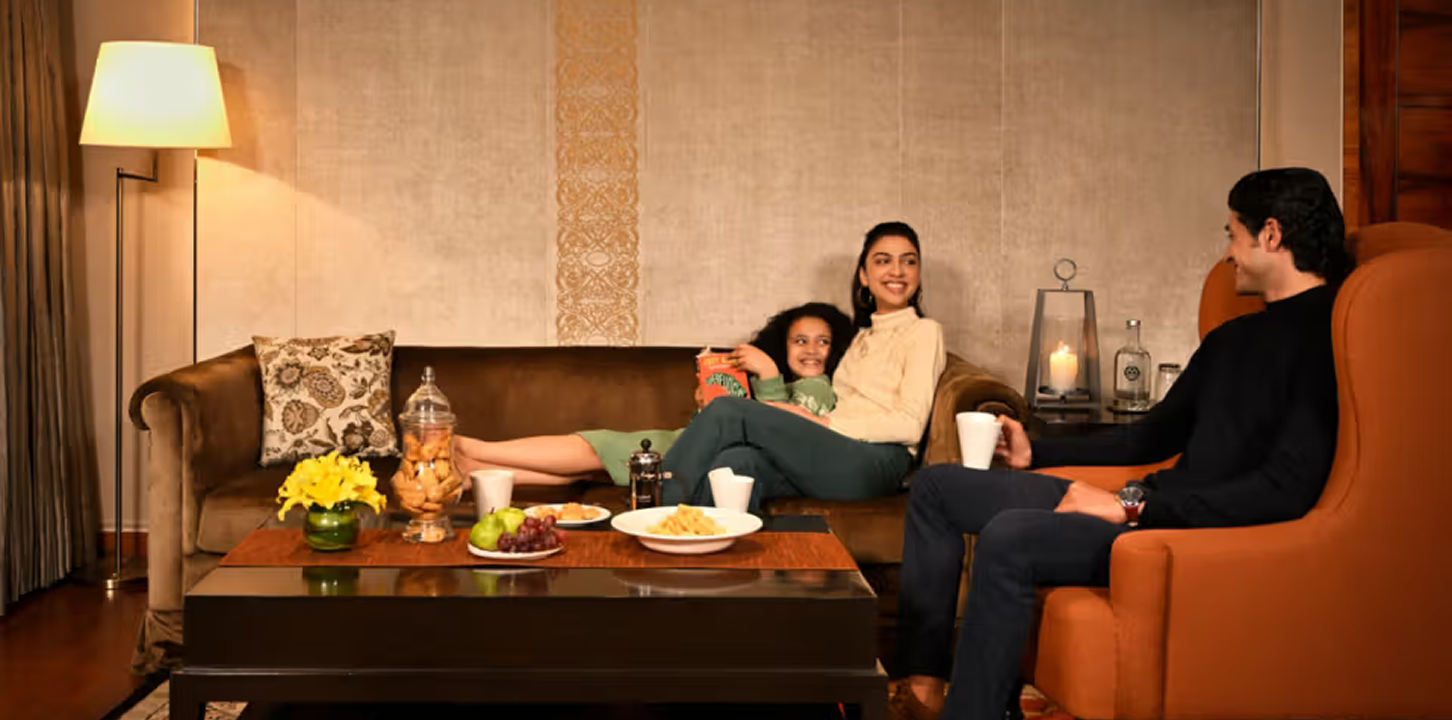 Hospitality baner image 1